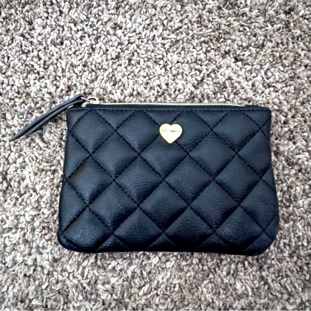 Betsey Johnson black puffy heart pattern zipper pouch